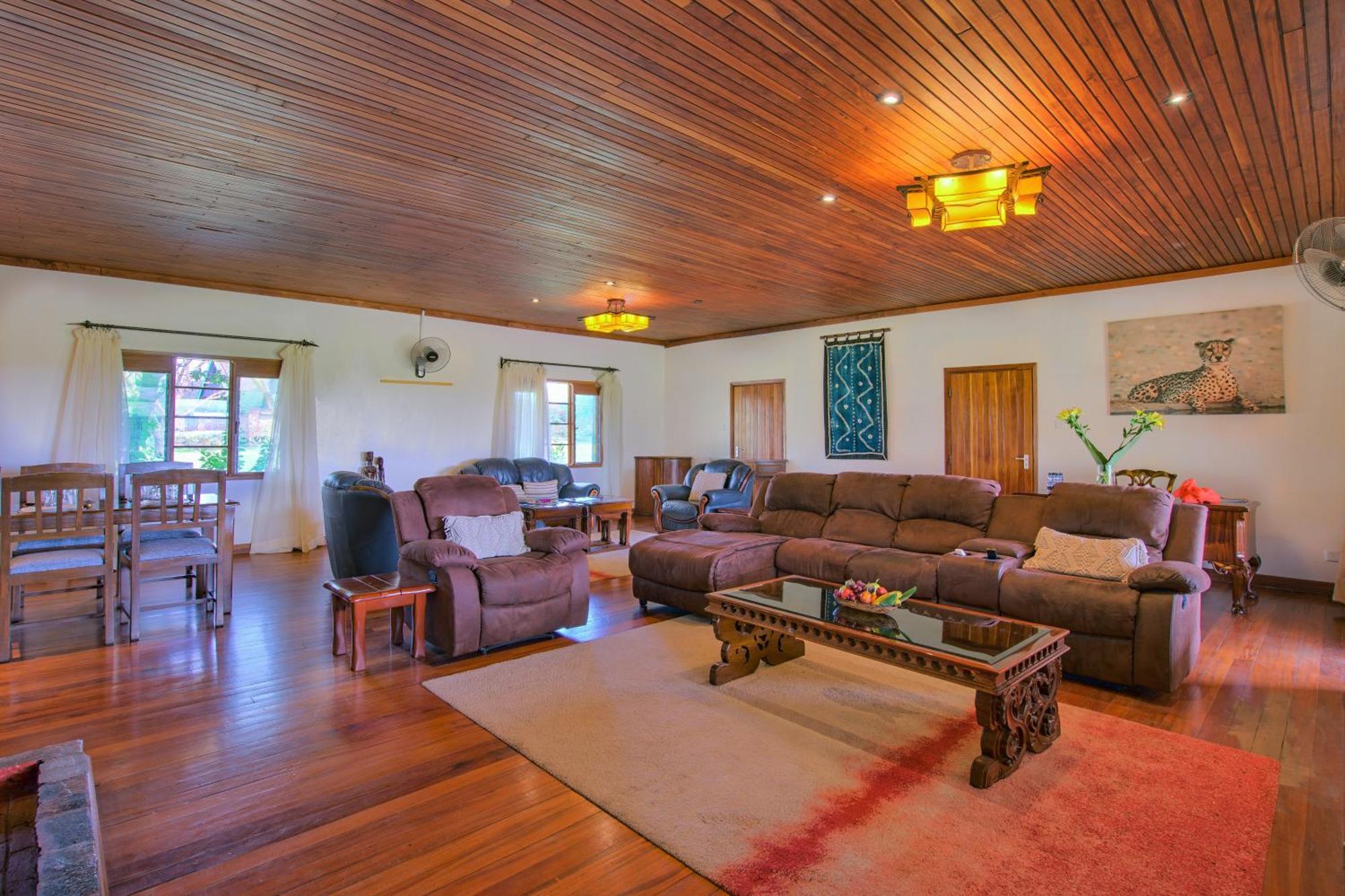 Muthu Lodge, Maasai Mara, Narok Keekorok